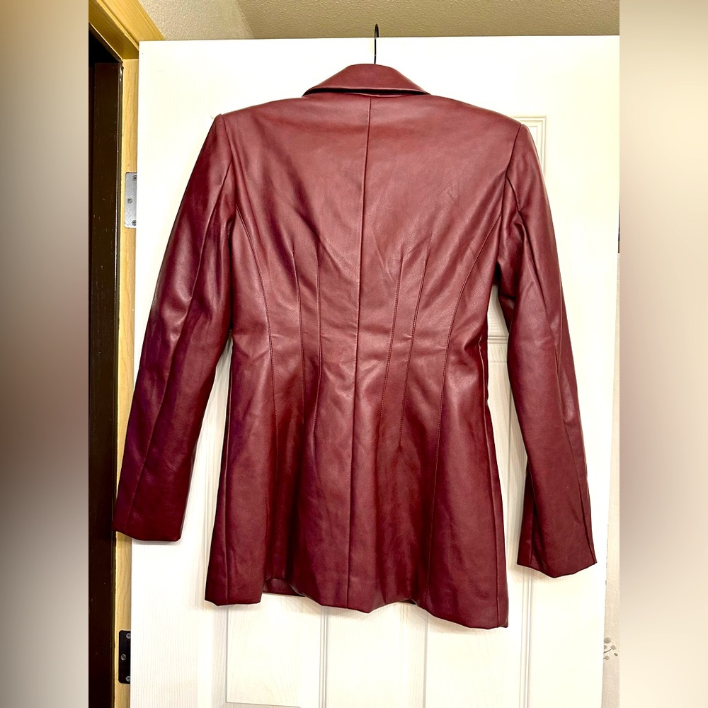 7 For All Mankind Maroon Vegan Leather Blazer - Picture 2 of 8
